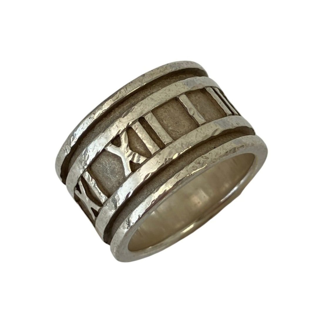 TIFFANY & Co. Tiffany 1995 Wide Atlas Ring, Sterling Silver (SV925), Women's Ring: --- Catalog ---Category: PackNumber in Pack: 2Category: SizeJP Size: 10US Size: 5.5Category: DesignType: Band ringColor: SilverGender: WomenMaterial: Silver 925Category: GeneralLine: AtlasBrand: Tiffa