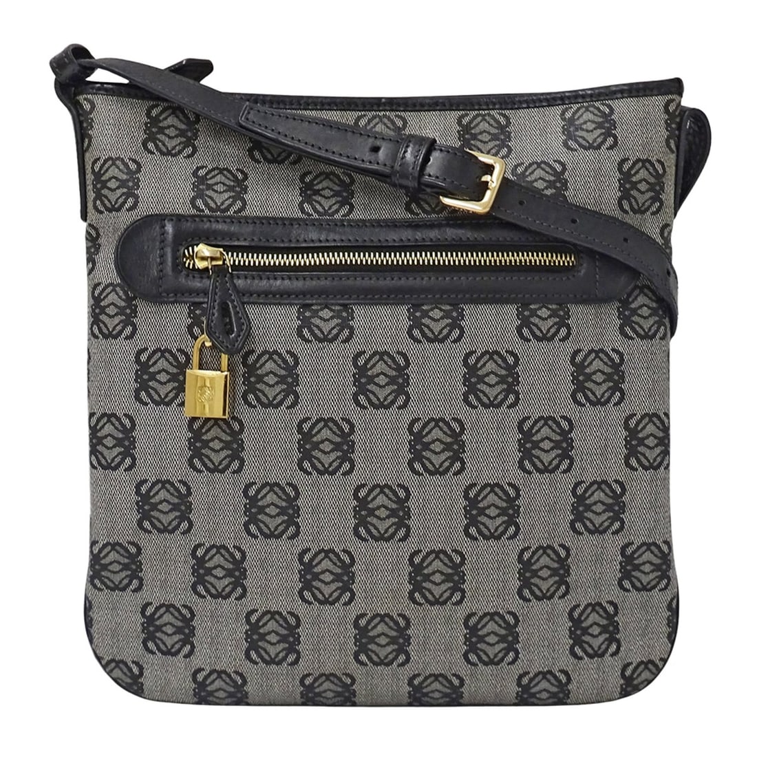 Loewe handbag for women, brand shoulder bag, gray and black, anagram pattern.: --- Catalog ---Category: SizeSize (HxWxD): 29.5cm x 28cm x 1cm / 11.61'' x 11.02'' x 0.39''Category: DesignType: Handbag, Shoulder bagColor: Black, GrayGender: WomenMaterial: PVC Category: GeneralBran