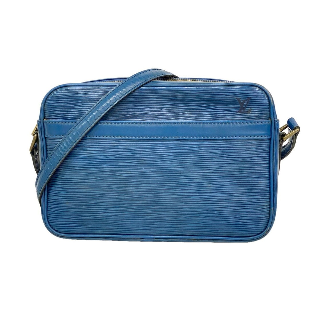 Louis Vuitton Epi Trocadero 24 Shoulder Bag M52315 Toledo Blue Women's P3563387: --- Catalog ---Category: SizeSize (HxWxD): 15.5cm x 23cm x 6cm / 6.1'' x 9.05'' x 2.36''Category: DesignType: Shoulder bagColor: Toledo blueGender: WomenCategory: GeneralMPN: M52315Brand: Louis Vuitto