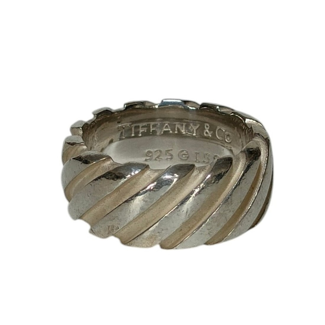 TIFFANY&Co. Tiffany & Co. 1995 Twist Ring, Size 925 Silver, Women's: --- Catalog ---Category: SizeJP Size: 9US Size: 5Category: DesignType: Band ringColor: SilverGender: WomenMaterial: Silver 925Category: GeneralBrand: Tiffany--- Item List ---Section: ConditionRanking:
