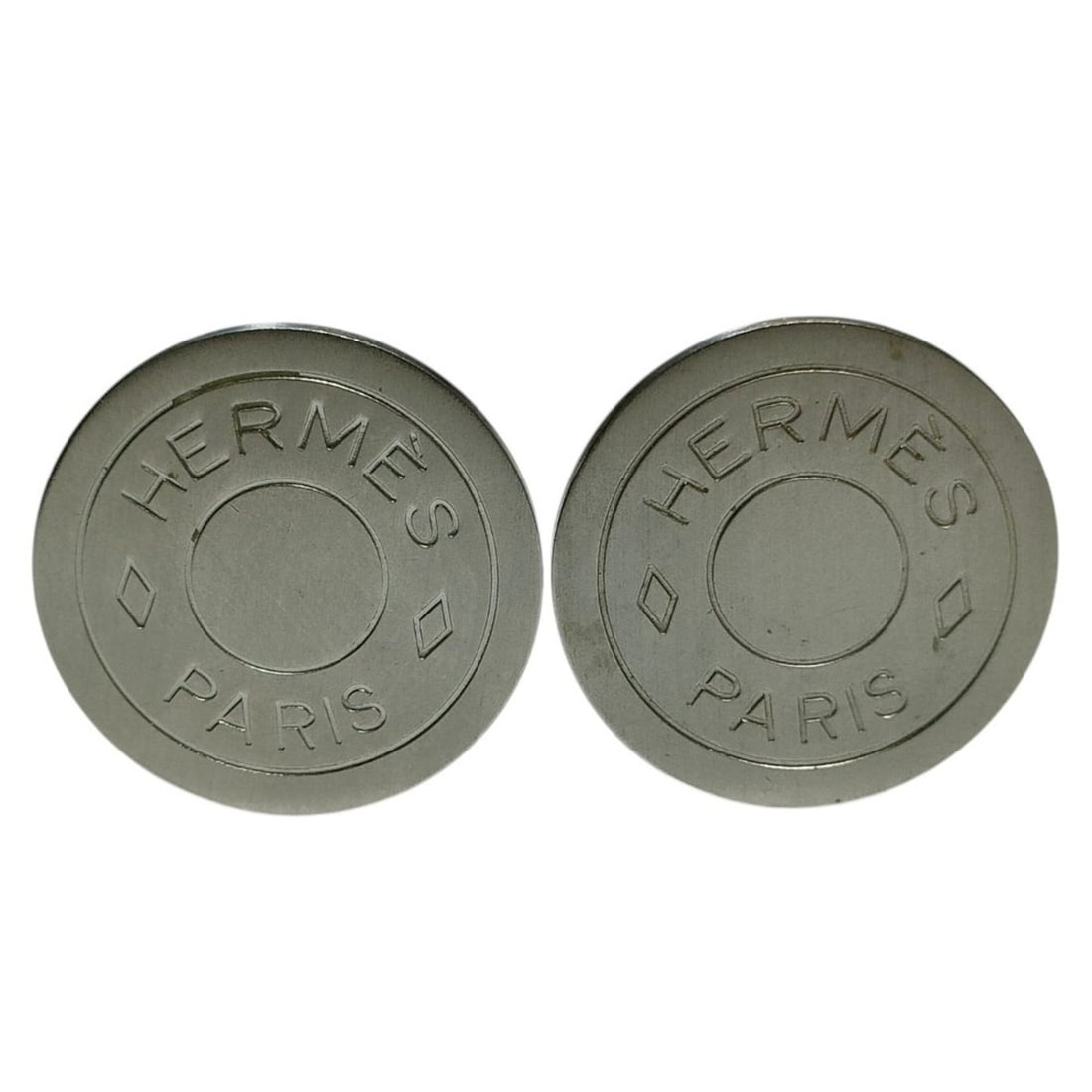 HERMES Hermes Sellier Round Logo Engraved Clip Earrings, Silver Color, Women's: --- Catalog ---Category: SizeSize (HxWxD): 20.00mm x 20.00mm / 0.79'' x 0.79''Category: DesignType: Clip earringsColor: SilverGender: WomenCategory: GeneralBrand: Hermes--- Item List ---Section: Condi