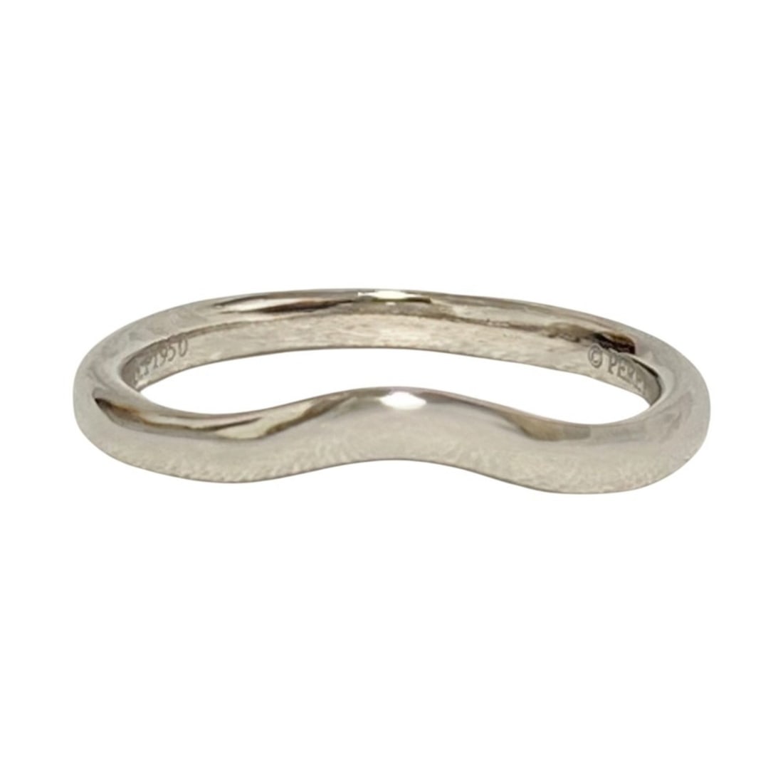 Tiffany & Co. PT950 Curved Band Ring, Silver, Women's Size (Approx.): --- Catalog ---Category: SizeJP Size: 6US Size: 3.5Category: DesignType: Band ringGender: WomenMaterial: Platinum 950Category: GeneralBrand: Tiffany--- Item List ---Section: ConditionRanking: Rank SA 