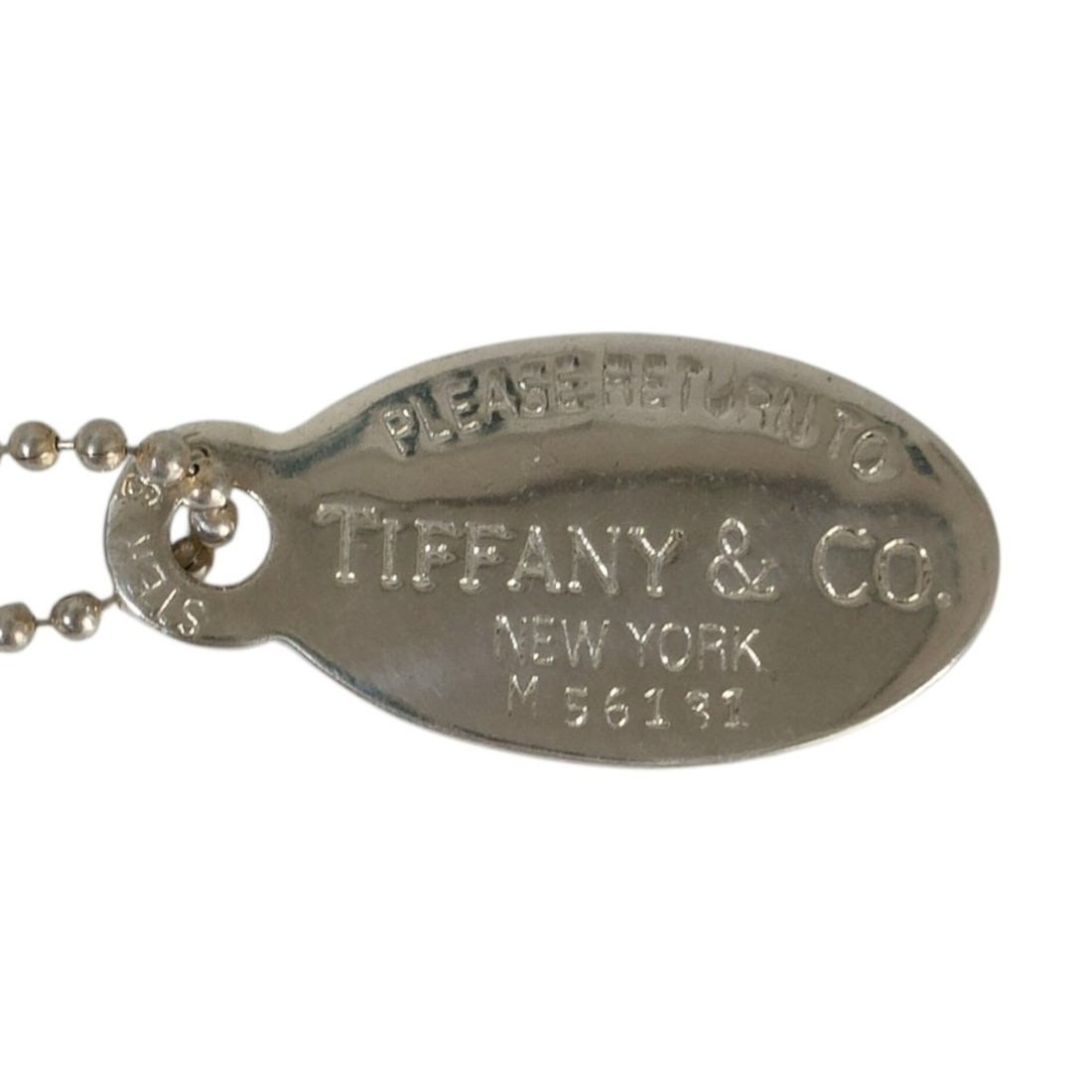 TIFFANY&Co. Tiffany & Co. Return to Oval Tag Ball Chain Long Necklace 925 Silver Men's Women's: --- Catalog ---Category: SizePendant Size: 4.3mm x 2mm / 0.16'' x 0.07''Neck Circumference: 84 cm / 33.07''Category: DesignColor: SilverGender: Men,WomenMaterial: Silver 925Necklace Type: NecklaceCate