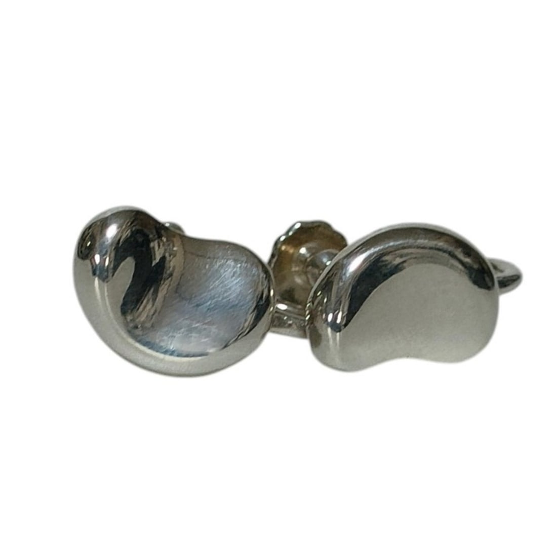 TIFFANY&Co. Tiffany & Co. Elsa Peretti 925 Beans Earrings, Silver, Women's Accessory: --- Catalog ---Category: SizeSize (HxWxD): 1.10mm x 0.80mm / 0.04'' x 0.03''Category: DesignType: Clip earringsColor: SilverGender: WomenMaterial: Silver 925Category: GeneralBrand: Tiffany--- Item Lis