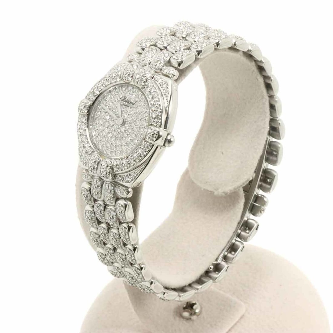 Chopard Gstaad 32 5116 Ladies' Watch, Genuine Diamonds, 18K White Gold, Quartz Watch: --- Catalog ---Category: SizeWrist Size: 15.5cm / 6.1''Case Diameter: 24mm / 0.94''Category: DesignType: WristwatchGender: WomenMaterial (Band): White gold (18K)Material (Case): White gold (18K)Catego