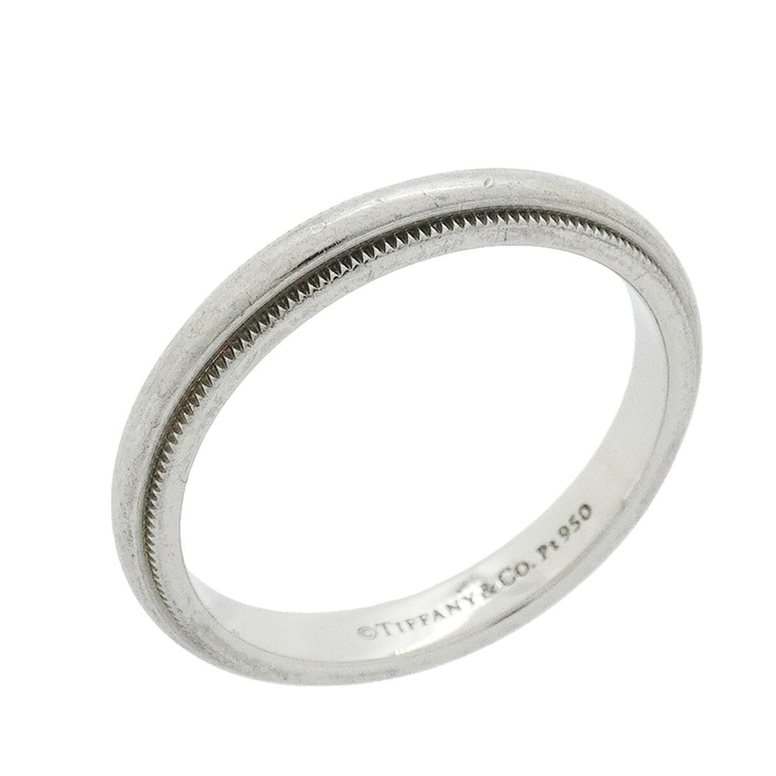 Tiffany & Co. Milgrain Ring, Pt950 Platinum, Size 16, Men's/Women's: --- Catalog ---Category: SizeJP Size: 16US Size: 8Category: DesignType: Band ringGender: Men,WomenMaterial: Platinum 950Category: GeneralBrand: Tiffany--- Item List ---Section: ConditionRanking: Rank 