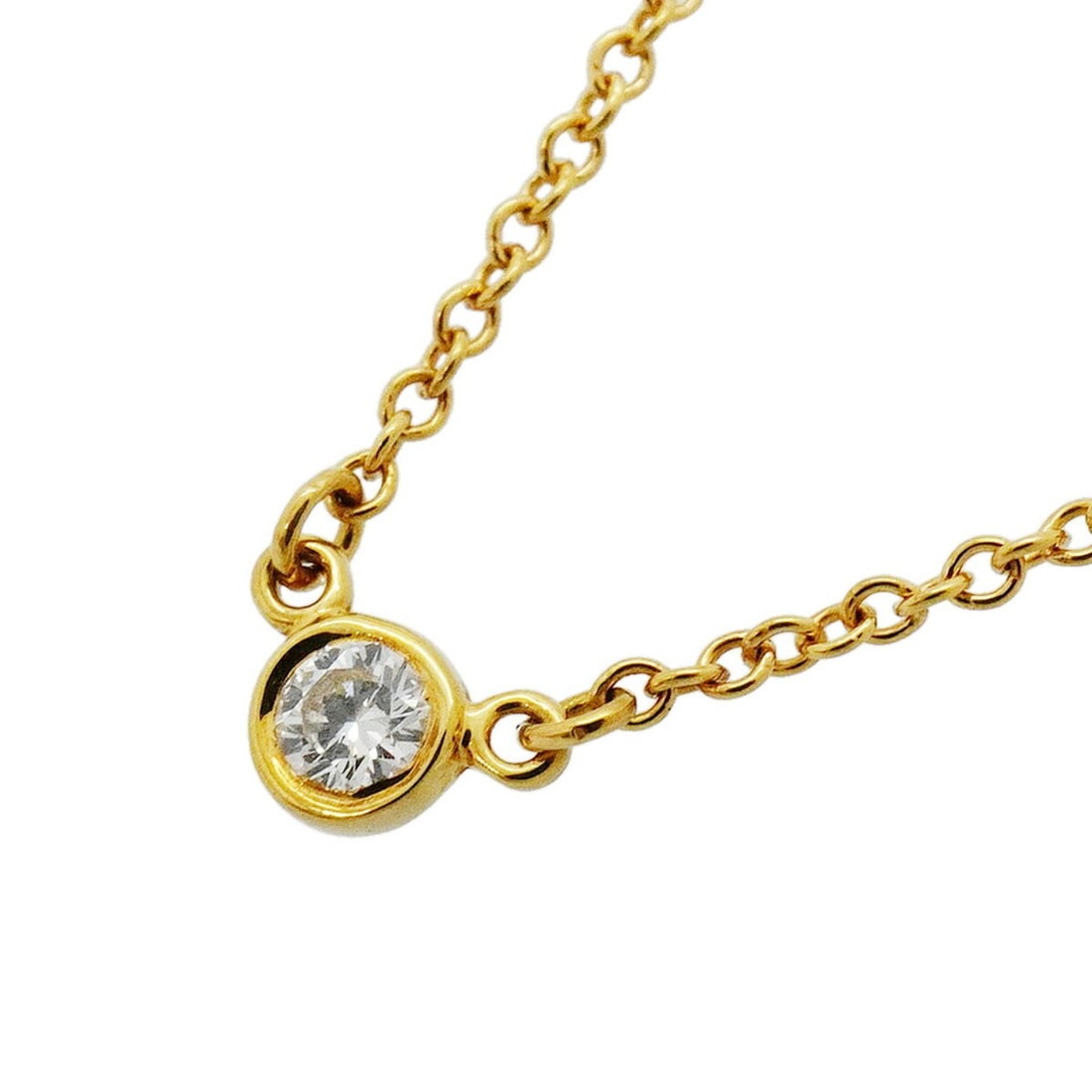 Tiffany & Co. By the Yard Necklace, 1PD (18K Yellow Gold) Diamond, Women's: --- Catalog ---Category: SizePendant Size: 3.6mm x 3.2mm / 0.14'' x 0.12''Neck Circumference: 40.5 cm / 15.94''Category: DesignStone: DiamondGender: WomenMaterial: Yellow gold (18K)Necklace Type: Neck