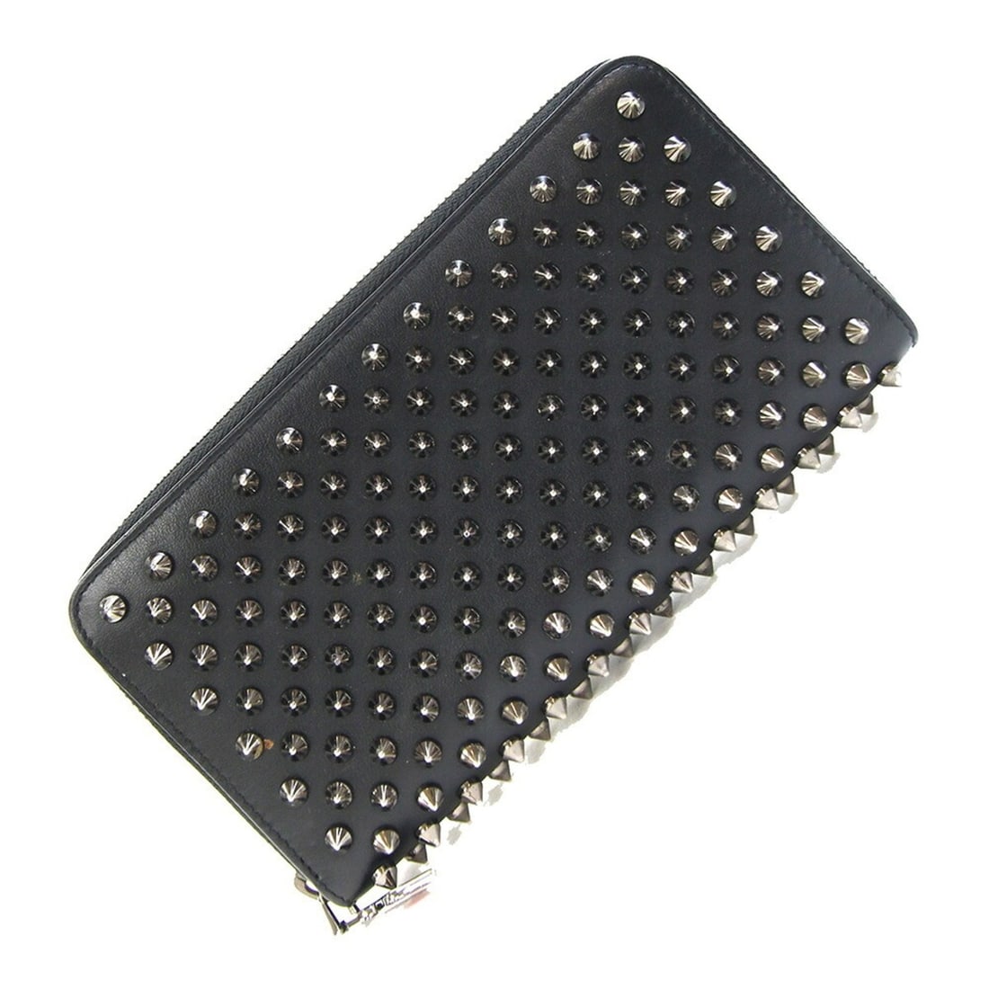 Christian Louboutin Panettone Round Zip Long Wallet 1175099 Black Leather with Spike Studs: --- Catalog ---Category: SizeSize (HxWxD): 10cm x 19cm x 2.5cm / 3.93'' x 7.48'' x 0.98''Category: DesignType: Long wallet (bi-fold)Color: BlackGender: Men,WomenMaterial: Leather Category: GeneralBran