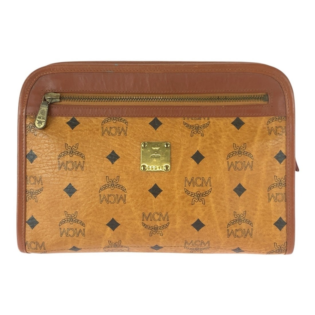 MCM Vintage Visetos Brown Camel Cognac Leather Second Bag Clutch for Men: --- Catalog ---Category: SizeSize (HxWxD): 17cm x 25cm x 6cm / 6.69'' x 9.84'' x 2.36''Category: DesignType: Clutch bagColor: Brown, CamelGender: MenMaterial: PVC , Leather Category: GeneralBrand: MCM