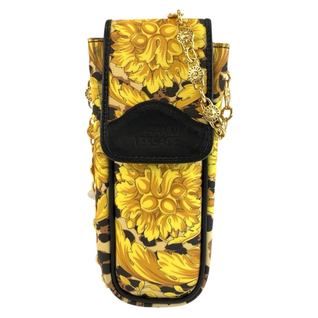 VERSACE Leopard Print Yellow Black Gold Hardware Chain Shoulder Bag Pouch for Women: --- Catalog ---Category: SizeSize (HxWxD): 17cm x 7cm x 4cm / 6.69'' x 2.75'' x 1.57''Category: DesignType: Pochette, Shoulder bagColor: Black, YellowGender: WomenMaterial: PVC Hardware Color: GoldCat