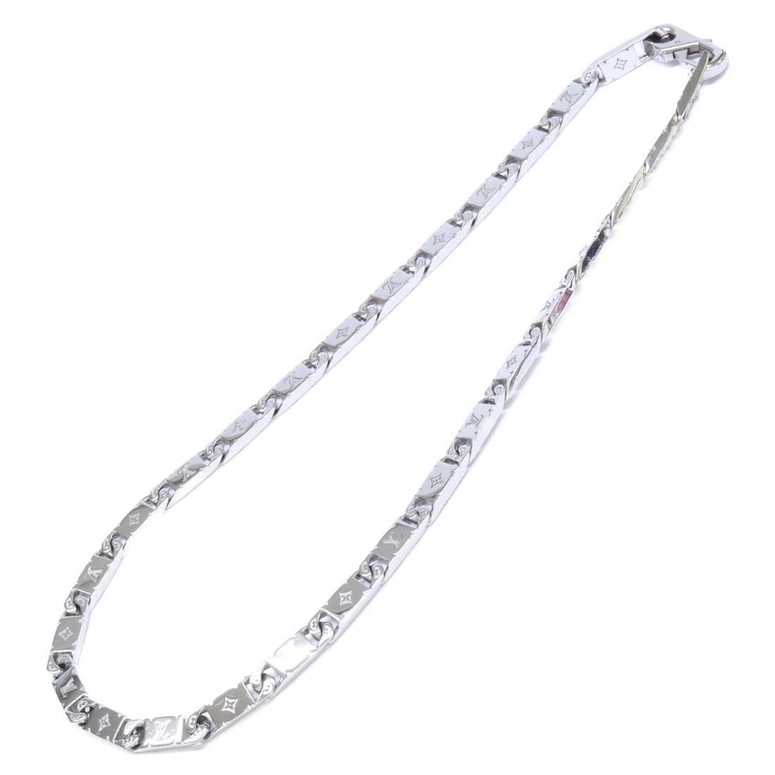 LOUIS VUITTON Louis Vuitton 2024 Model M00919 Monogram Tie-Up Necklace Silver Color Men's: --- Catalog ---Category: SizeNeck Circumference: 51.5 cm / 20.27''Category: DesignColor: SilverGender: MenMaterial: MetalNecklace Type: NecklaceCategory: GeneralBrand: Louis Vuitton--- Item List ---Se