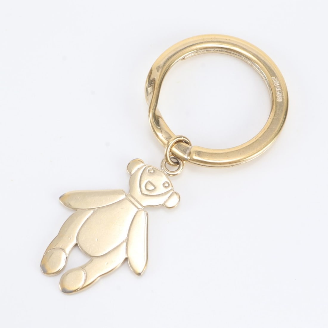 Gucci Teddy Bear Keyring Keychain Bag Charm for Women and Men: --- Catalog ---Category: SizeSize (HxWxD): 7.5cm x 3.5cm x 3.00mm / 2.95'' x 1.37'' x 0.11''Category: DesignType: KeyringColor: GoldGender: Men,WomenCategory: GeneralBrand: GucciCountry of Origin: Ita