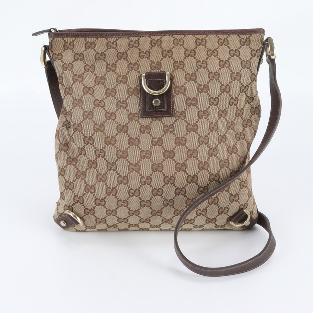 Gucci GG Canvas Abbey 131326 Leather Shoulder Bag Handbag Tote for Women: --- Catalog ---Category: SizeSize (HxWxD): 30cm x 30cm x 1cm / 11.81'' x 11.81'' x 0.39''Category: DesignType: Handbag, Shoulder bag, Tote bagColor: BrownGender: WomenMaterial: Leather , Canvas Catego