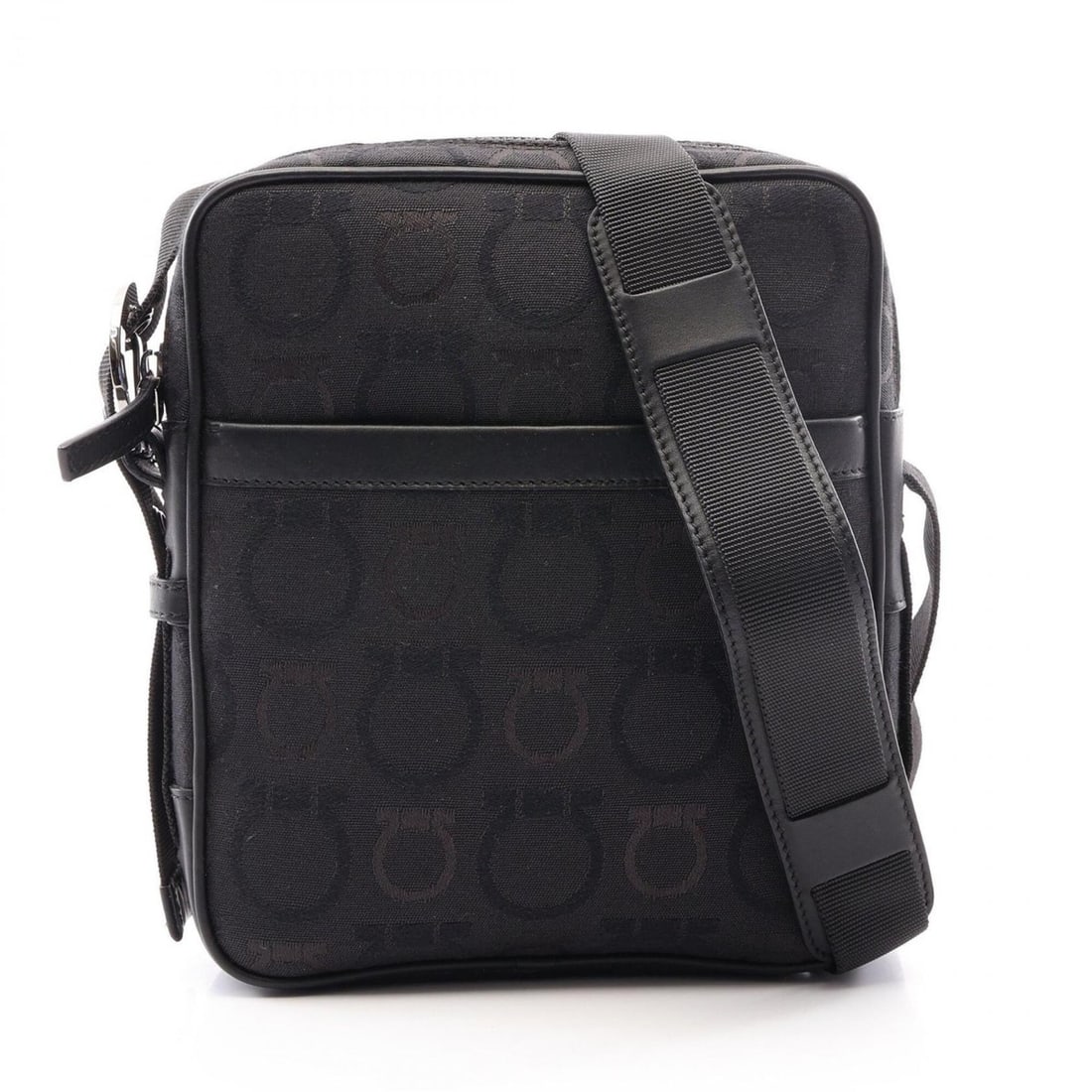Salvatore Ferragamo Gancini Shoulder Bag/Handbag, Canvas/Leather, Men's/Women's, Black: --- Catalog ---Category: SizeSize (HxWxD): 19cm x 16cm x 4cm / 7.48'' x 6.29'' x 1.57''Category: DesignType: Handbag, Shoulder bagColor: BlackGender: Men,WomenMaterial: Canvas , Leather Category: Gene