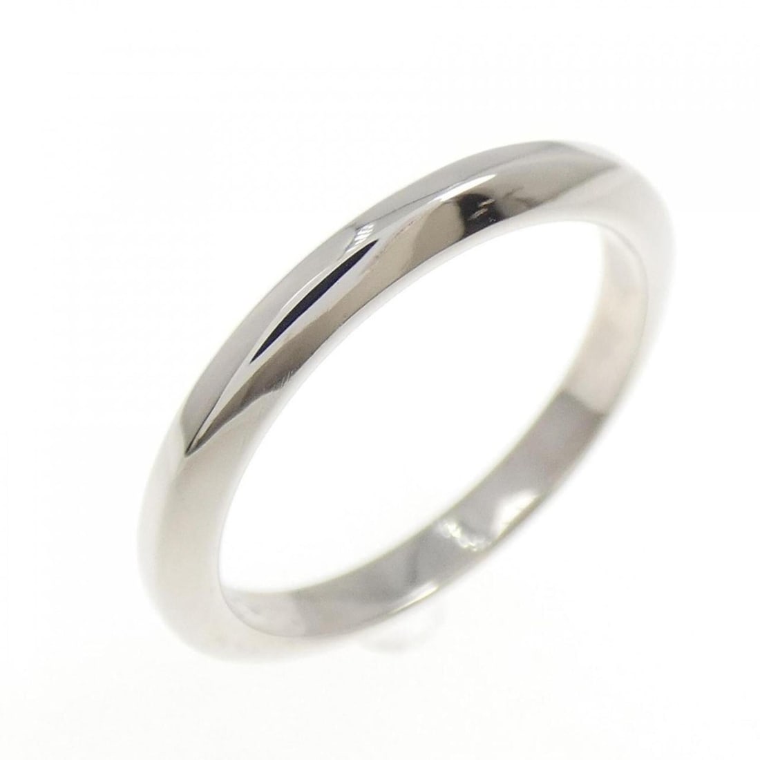 Cartier Declaration Ring: --- Catalog ---Category: SizeUS Size: 4Brand Size: 47Category: DesignType: Band ringGender: WomenMaterial: Platinum 950Category: GeneralBrand: Cartier--- Item List ---Section: ConditionRanking: Rank