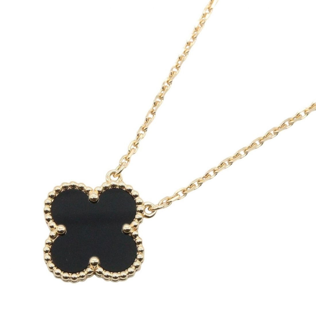 Van Cleef & Arpels Vintage Alhambra Onyx Necklace, 18K (Yellow Gold), Onyx, Women's, Gold/Black,: --- Catalog ---Category: SizePendant Size: 15mm x 15mm / 0.59'' x 0.59''Neck Circumference: 37.5 cm - 41.5 cm / 14.76'' - 16.33''Category: DesignColor: Black, GoldGender: WomenMaterial: Yellow gold (1