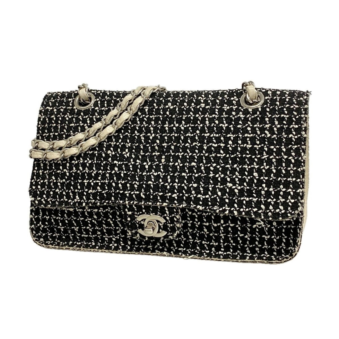 Chanel Shoulder Bag with Double Chain, Tweed, Black/Ivory, Women's: --- Catalog ---Category: SizeSize (HxWxD): 17cm x 25cm x 9cm / 6.69'' x 9.84'' x 3.54''Category: DesignType: Shoulder bagColor: Black, IvoryGender: WomenMaterial: Tweed Hardware Color: SilverCategory: