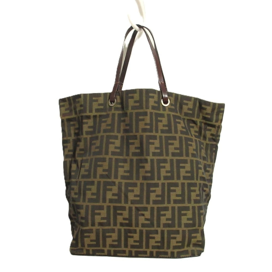 FENDI Zucca Canvas Tote Bag 2201-26598 Brown Women's: --- Catalog ---Category: SizeSize (HxWxD): 31cm x 37cm x 12cm / 12.2'' x 14.56'' x 4.72''Handle Length: 30cm / 11.81''Category: DesignType: Tote bagColor: BrownGender: WomenMaterial: Canvas Category: 