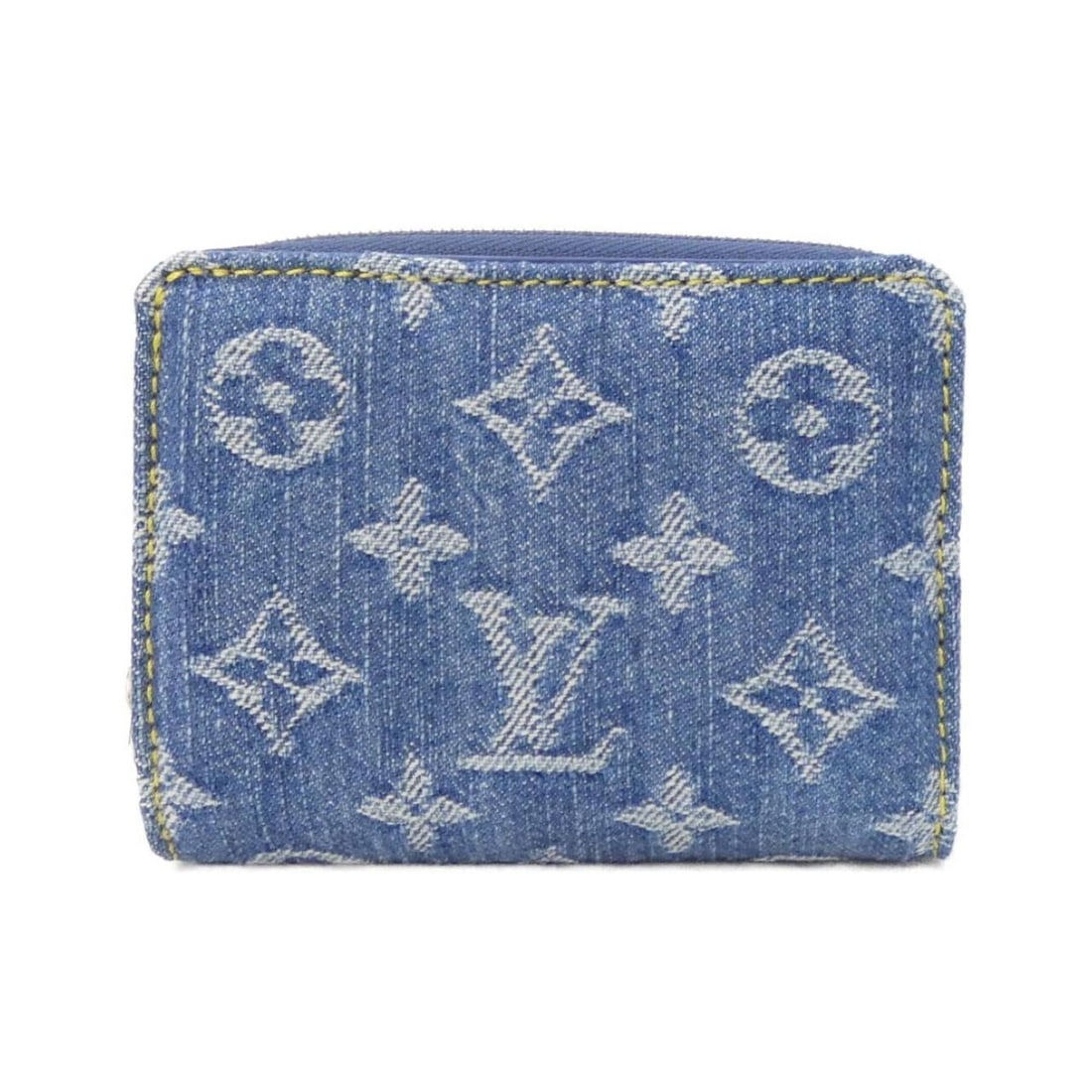 Louis Vuitton LV Remix (Monogram Denim) Portefeuille Lou M83160 Wallet: --- Catalog ---Category: SizeSize (HxWxD): 8cm x 11cm x 2cm / 3.14'' x 4.33'' x 0.78''Category: DesignType: Wallet (bi-fold)Color: Blue, BrownGender: Men,WomenMaterial: Denim Category: GeneralMPN: M83