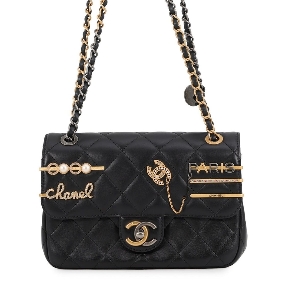 Chanel Chain Shoulder Bag Matelassé Charm Single Flap Lambskin AS2978 CHANEL Black Handbag Women's: --- Catalog ---Category: SizeSize (HxWxD): 14cm x 21cm x 7.5cm / 5.51'' x 8.26'' x 2.95''Category: DesignType: Handbag, Shoulder bagColor: BlackGender: WomenMaterial: Rhinestone , Leather Hardware Col