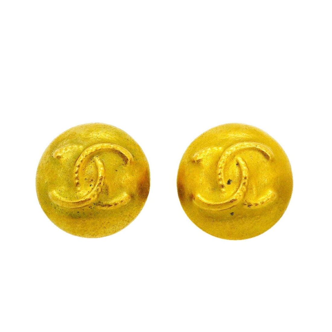 Chanel Earrings, Coco Mark Circle, GP Plated Gold, Women's: --- Catalog ---Category: SizeSize (HxWxD): 21.90mm x 21.50mm / 0.86'' x 0.85''Category: DesignType: Clip earringsColor: GoldGender: WomenMaterial: Gold platingCategory: GeneralBrand: Chanel--- Item Li