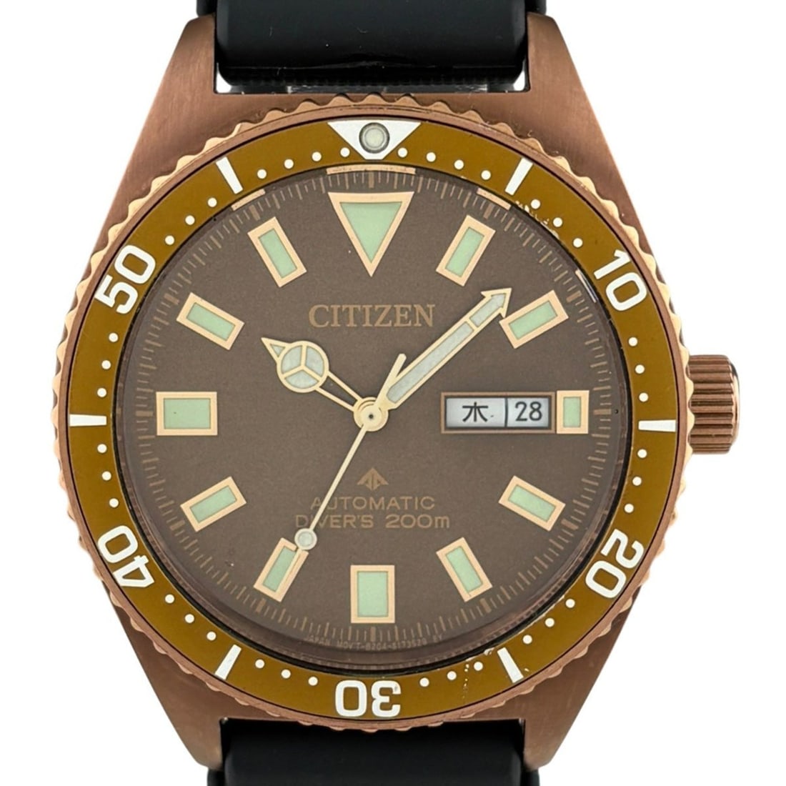 Citizen Promaster Diver 8204-S126240 Watch, Stainless Steel, Gold Plated, Rubber Strap, Automatic,: --- Catalog ---Category: SizeWrist Size: 12.5cm - 21cm / 4.92'' - 8.26''Case Diameter: 41mm / 1.61''Category: DesignType: WristwatchGender: MenColor (Dial): BrownMaterial (Band): RubberMaterial (Case)
