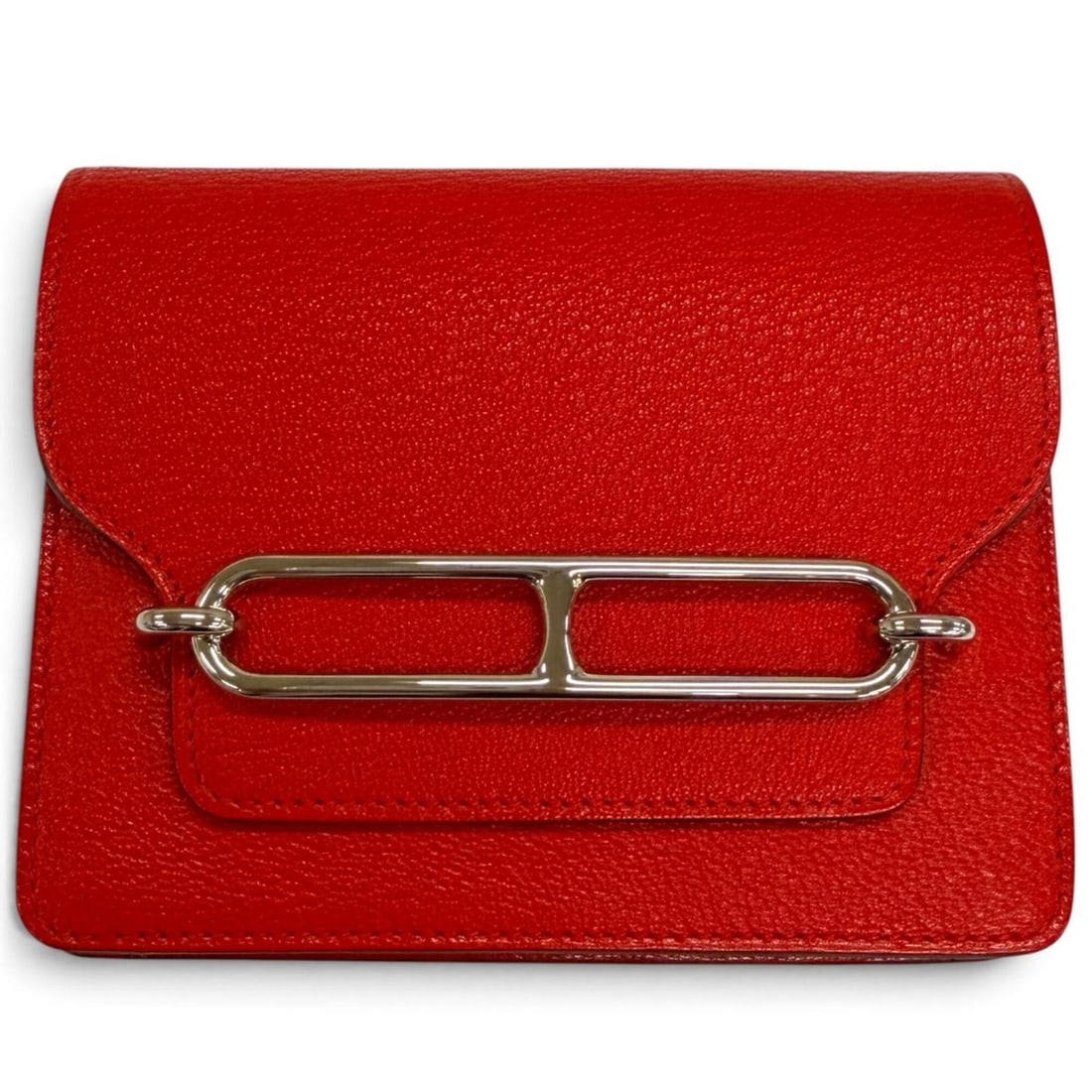 HERMES Roulis Slim Wallet, Chevre leather, Rouge Cou, silver hardware, bi-fold wallet, B stamp, made: --- Catalog ---Category: SizeSize (HxWxD): 10.5cm x 12.5cm / 4.13'' x 4.92''Category: DesignType: Wallet (bi-fold)Gender: WomenMaterial: Chevre leather Category: GeneralBrand: HermesCountry of Origin: