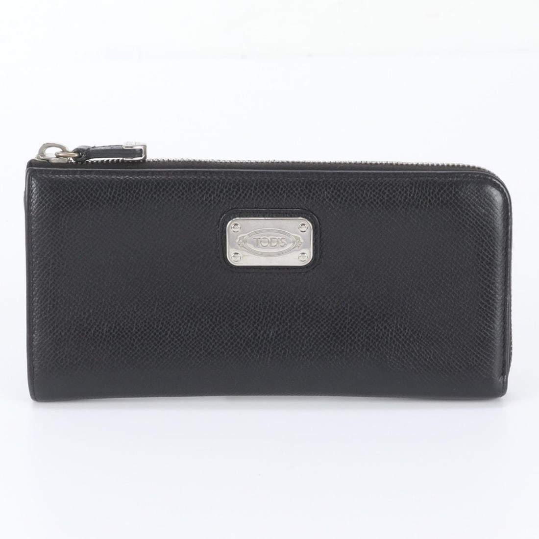 Tod's Leather Long Wallet, Round Zipper, Black, Silver Hardware, Women's: --- Catalog ---Category: SizeSize (HxWxD): 9.5cm x 19.5cm x 1.5cm / 3.74'' x 7.67'' x 0.59''Category: DesignType: Long wallet (bi-fold)Color: BlackGender: WomenMaterial: Leather Category: GeneralBrand