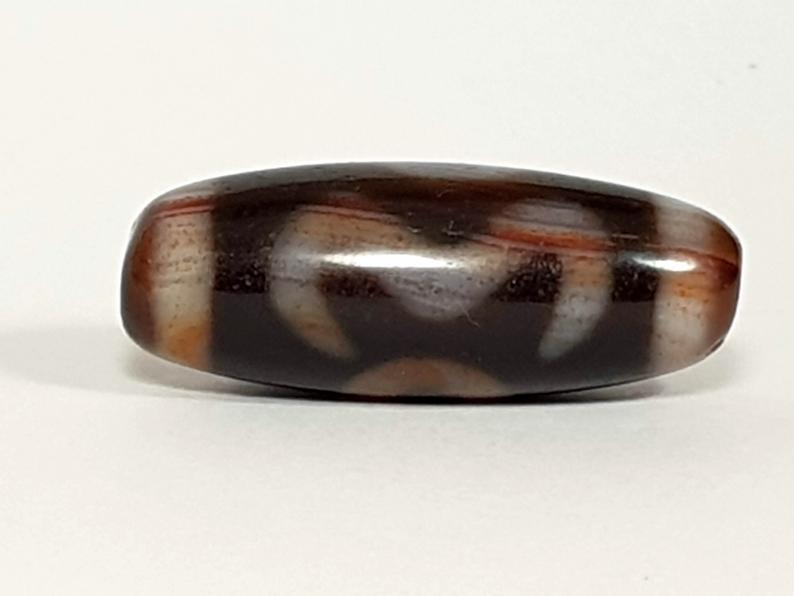 Ancient Tibetan Double Bat Two Eye Motif Dzi Bead With (1 of 10)