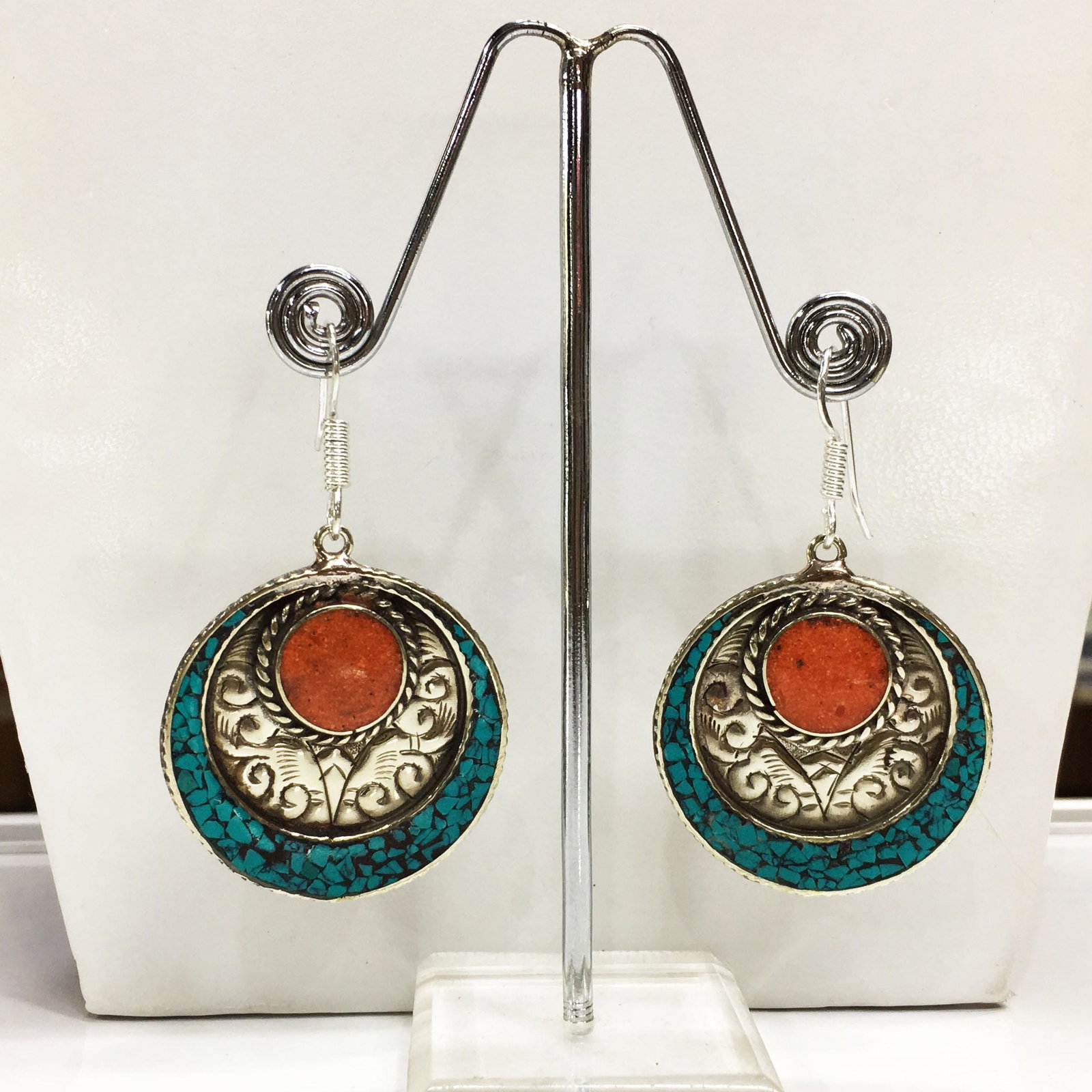 Tibetan Turquoise & Coral Ethnic Handmade Earrings: Tibetan Handmade Ethnic Earrings Main Stone: Lapis Metal: Tibetan Silver Material: Stone Brand: Handmade Style: Bohemian Ethnic Origin: Tibetan Country/Region of Manufacture: Nepal