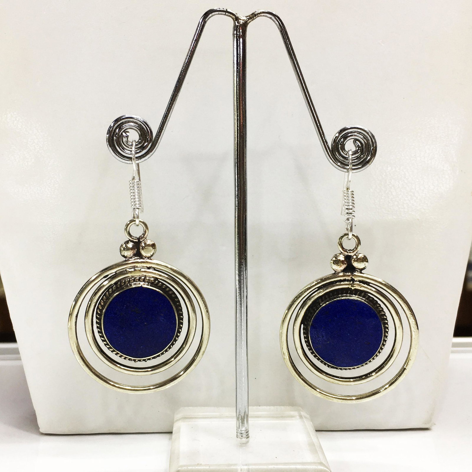 Tibetan Lapis Nepali Handmade Earrings: Tibetan Handmade Ethnic EarringsMain Stone: LapisMetal: Tibetan SilverMaterial: StoneBrand: HandmadeStyle: BohemianEthnic Origin: TibetanCountry/Region of Manufacture: Nepal
