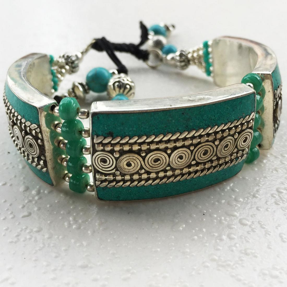 Tibetan Turquoise Handmade String Bracelet (1 of 1)
