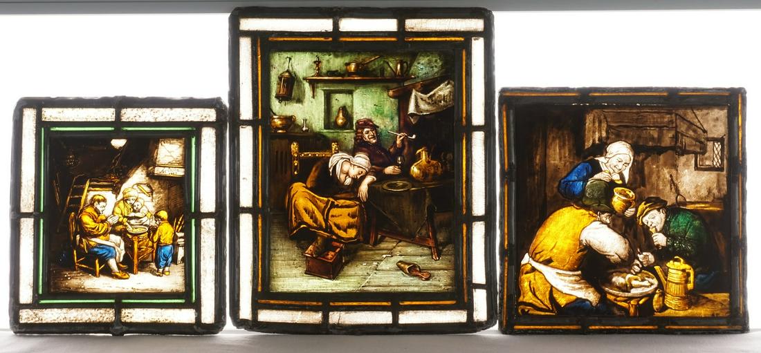 Three stained glass windows Pictures, 19th century.: Drei bleiverglaste Fensterbilder, 19. Jh. Historismus, Glas, bemalt mit Schwarzlot und Schmelzfarben, zwei Wirtshausszenen und eine Familie beim Tischgebet, nach Adriaen van Ostade, altersgemä