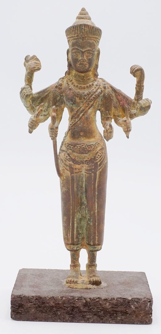 Achtarmiger Lokeshvara, Cambodia, probably Bayon period: Achtarmiger Lokeshvara, Kambodscha, wohl Bayon-Zeit des 13. Jh. Bronze, in den Händen verschiedene Attribute, Zierkette um Schultern, Diadem und hoher Chignon, auf Platte montiert, altersgemä