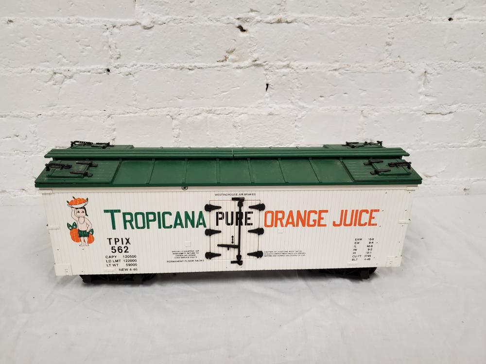 Charles Ro Mfg Co G Scale Tropicana Box Car Model: Charles Ro Manufacturing Co. Inc.