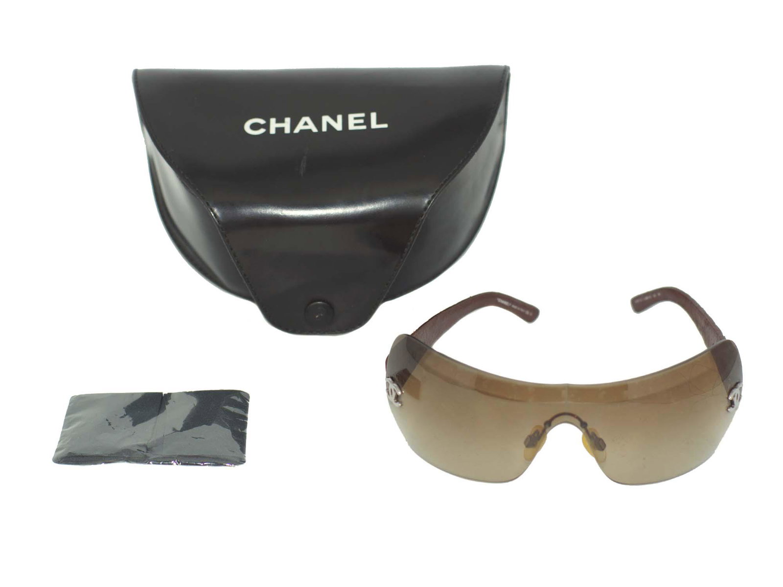 Authentic Chanel Women: Authentic Chanel Women's Sunglasses. 4157 - O. Made in Italy. Comes in original case.