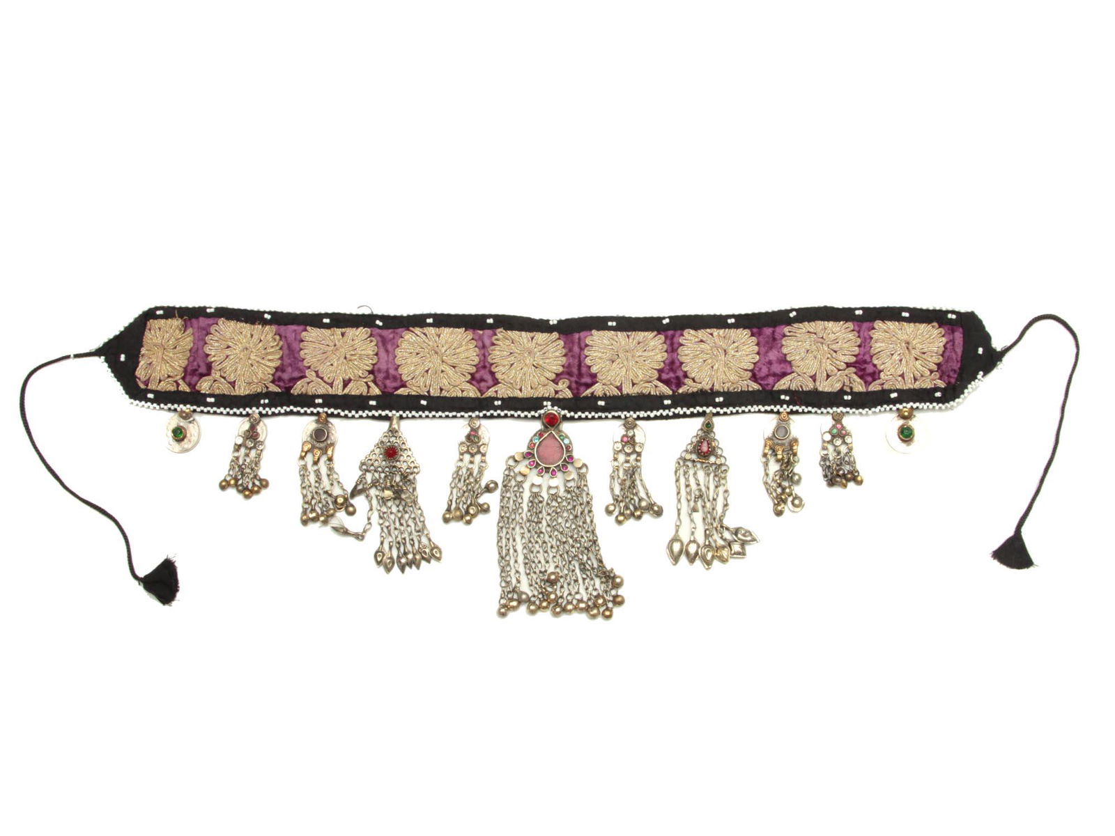 Velvet Kochi(Nomad) Belt from Afghanistan: Velvet kokihi belt with Hanging Kochi Pendant from Afghanistan Dimensions: L:25"