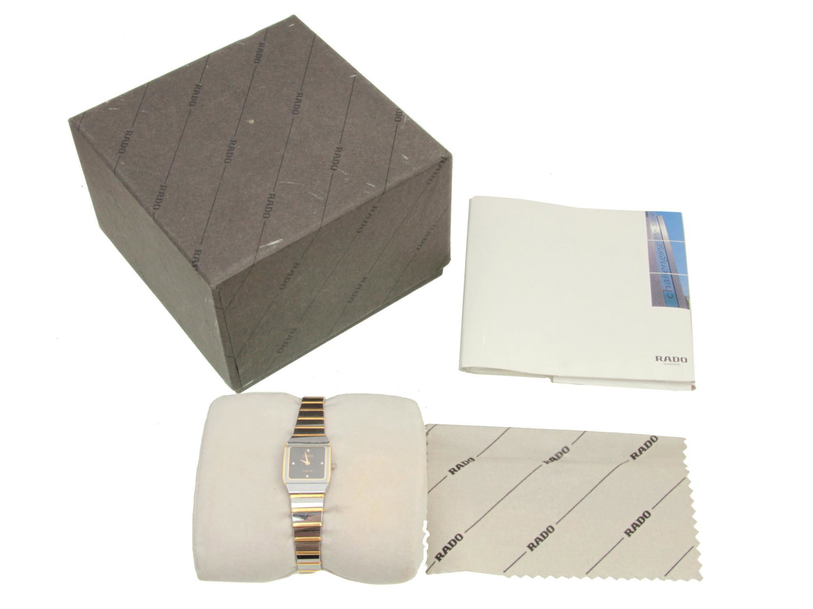 A FINE STAINLESS STEEL WRIST WATCH BY RADO: This is a luxurious Rado Jubile Swiss-made bracelet watch featuring Swiss quality stainless steel with ceramic black dial and diamonds incrustations, crafted with high-tech materials, the serial numbe