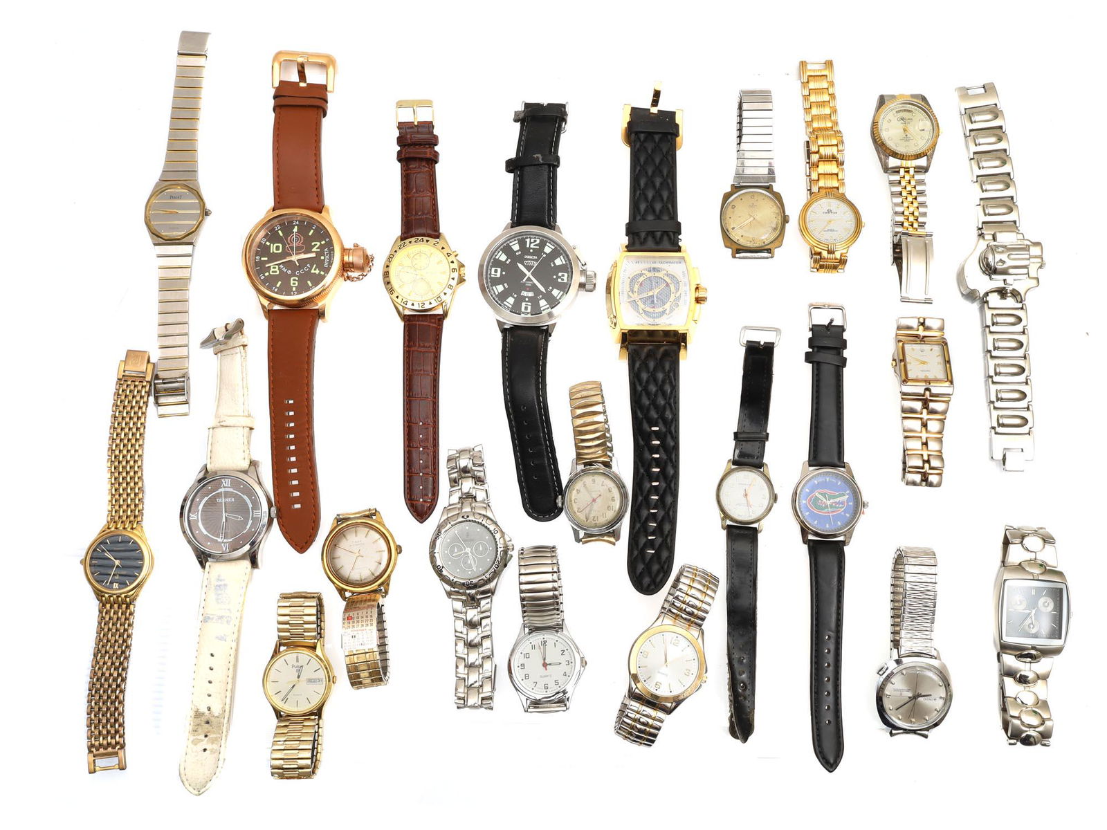 A LOT OF VINTAGE WRISTWATCHES QUARTZ TIMEX: A lot of twenty-two vintage ladies women watches from different famous manufacturers, include Quartz watch, Timex watch, Pulsar watch, with straps and bracelets from various materials. Dimensions: Var