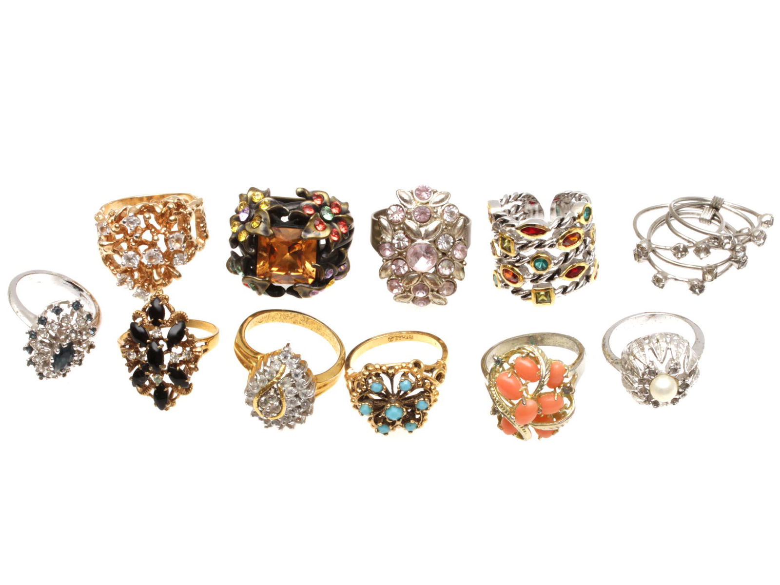 A VINTAGE JEWELRY COCKTAIL RINGS WITH GEM STONES (1 of 10)