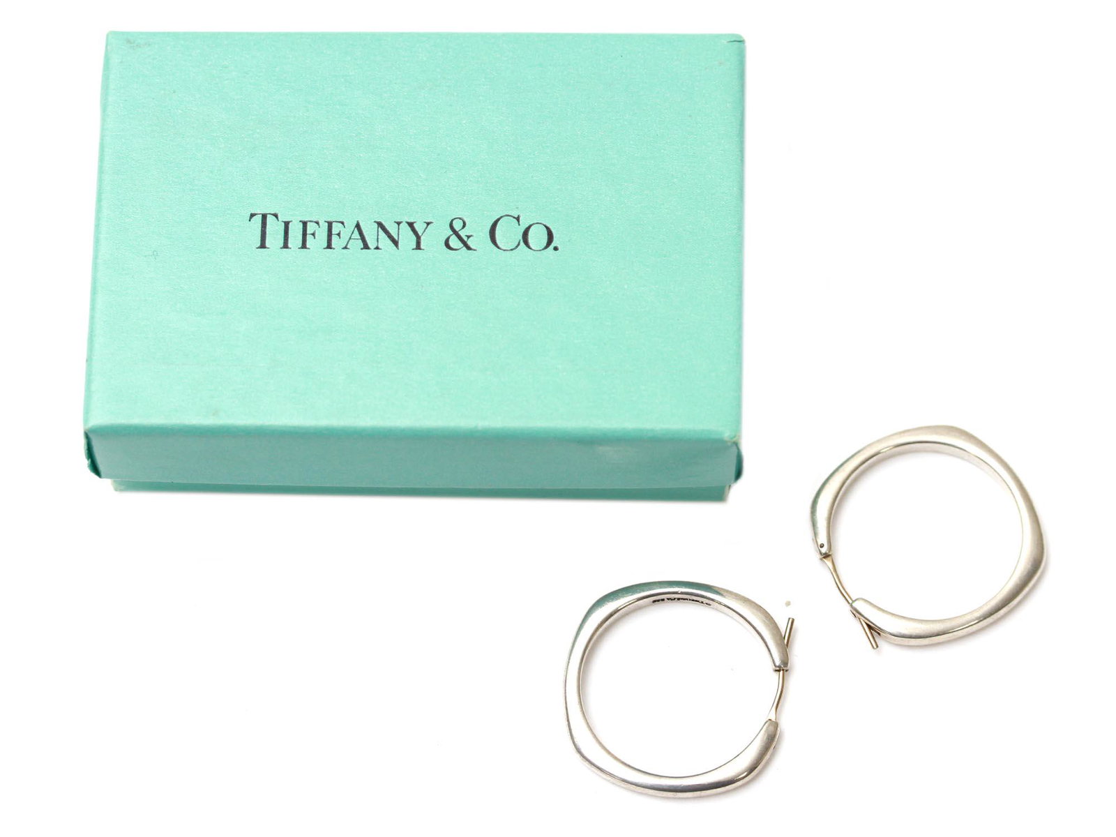 A TIFFANY & CO SILVER SQUARED HOOP EARRINGS (1 of 4)