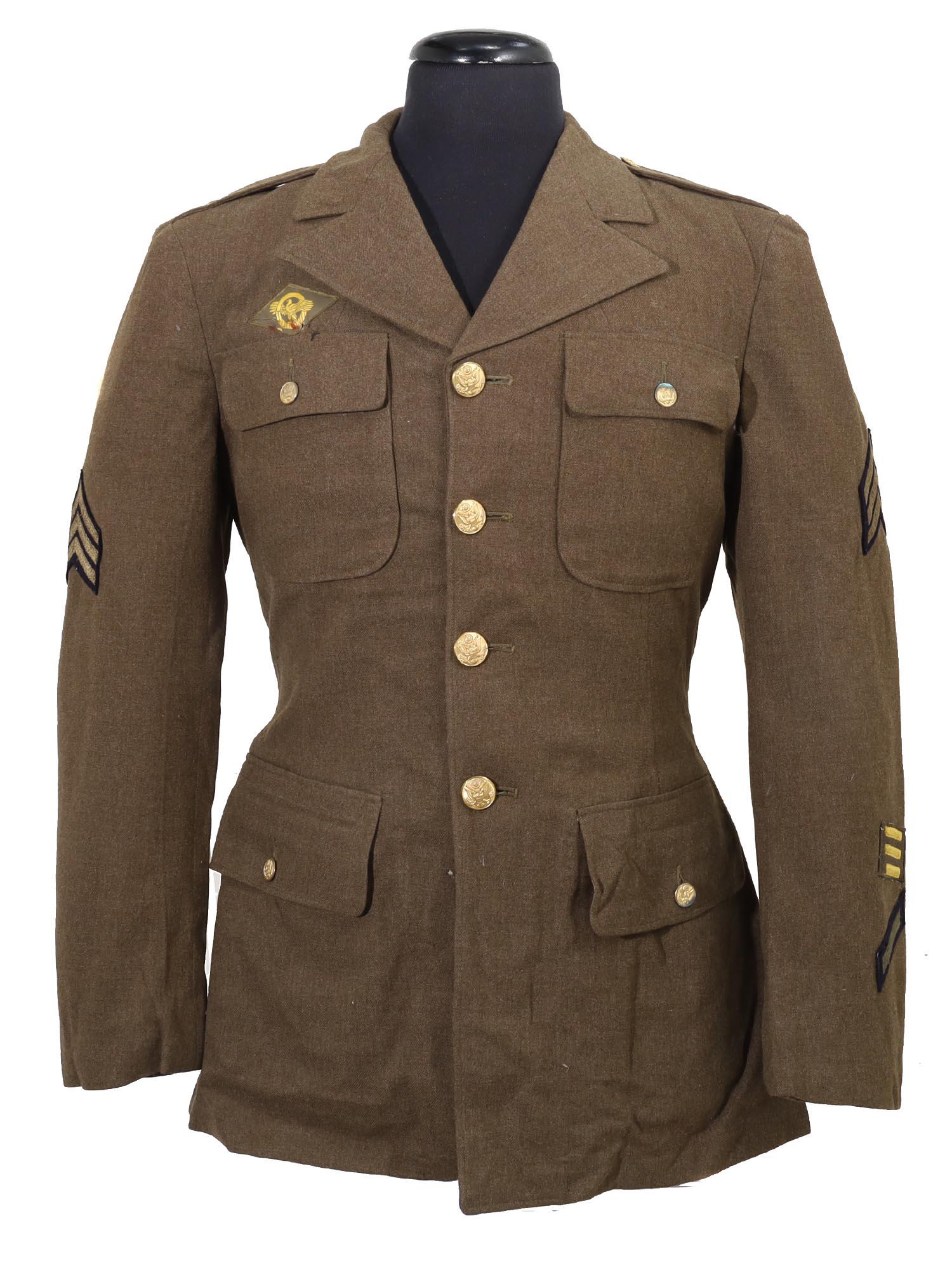 ORIGINAL U.S. WWII ARMY AIR FORCE UNIFORM JACKET (1 of 6)