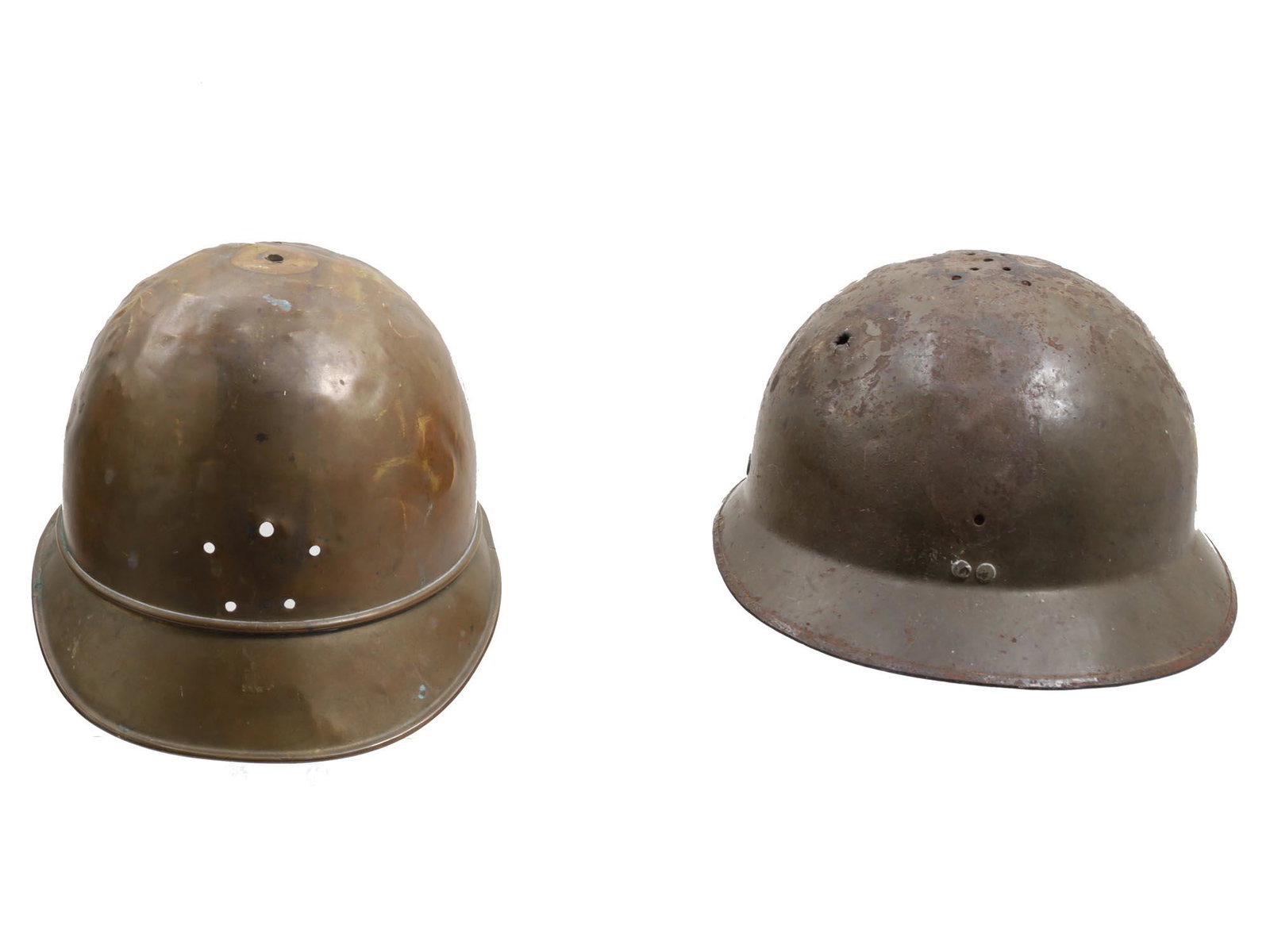 A FRENCH ARMY ADRIAN HELMET M1915 (1 of 5)