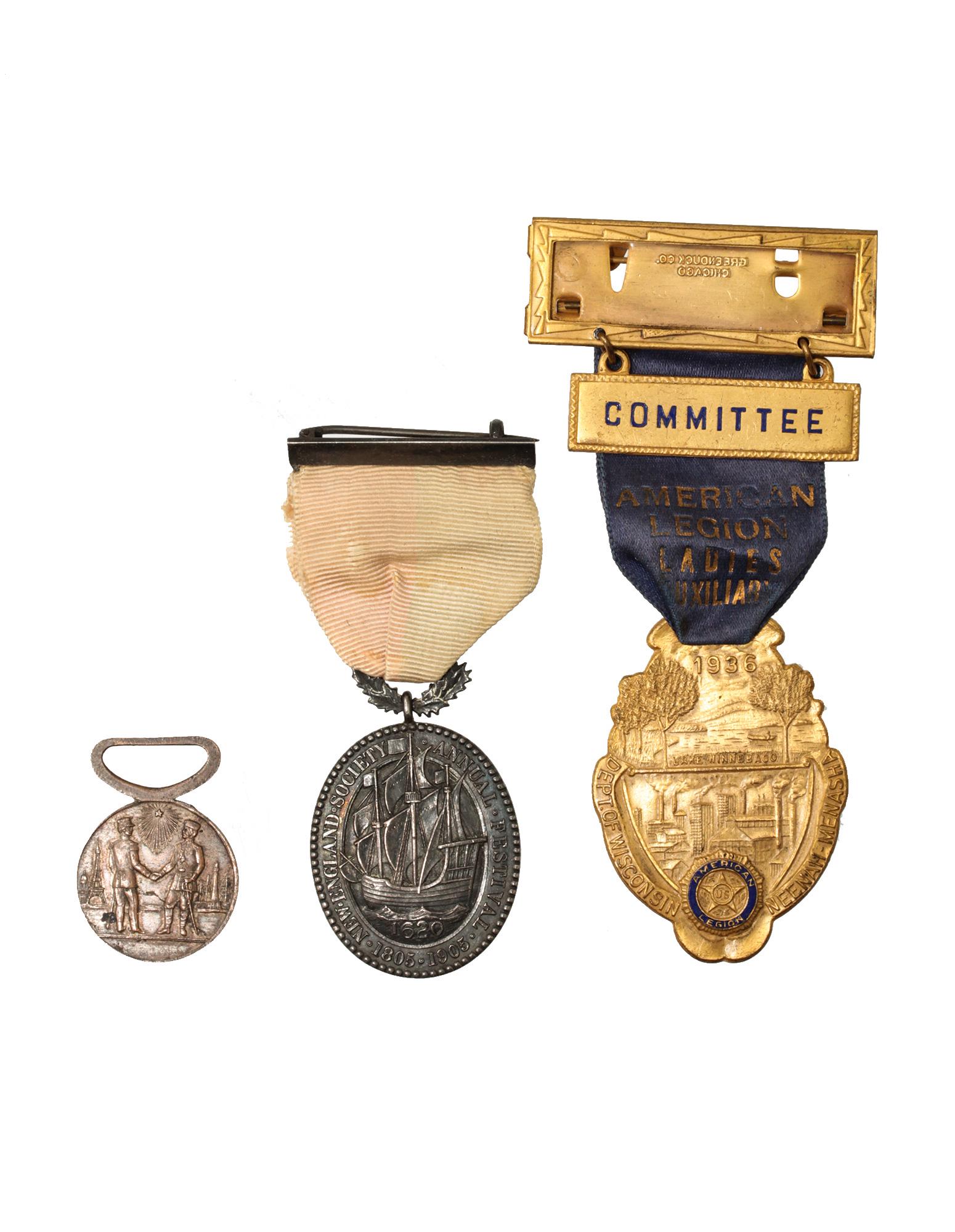 THREE ANTIQUE MEDALS & BADGES ONE BY TIFFANY (1 of 4)