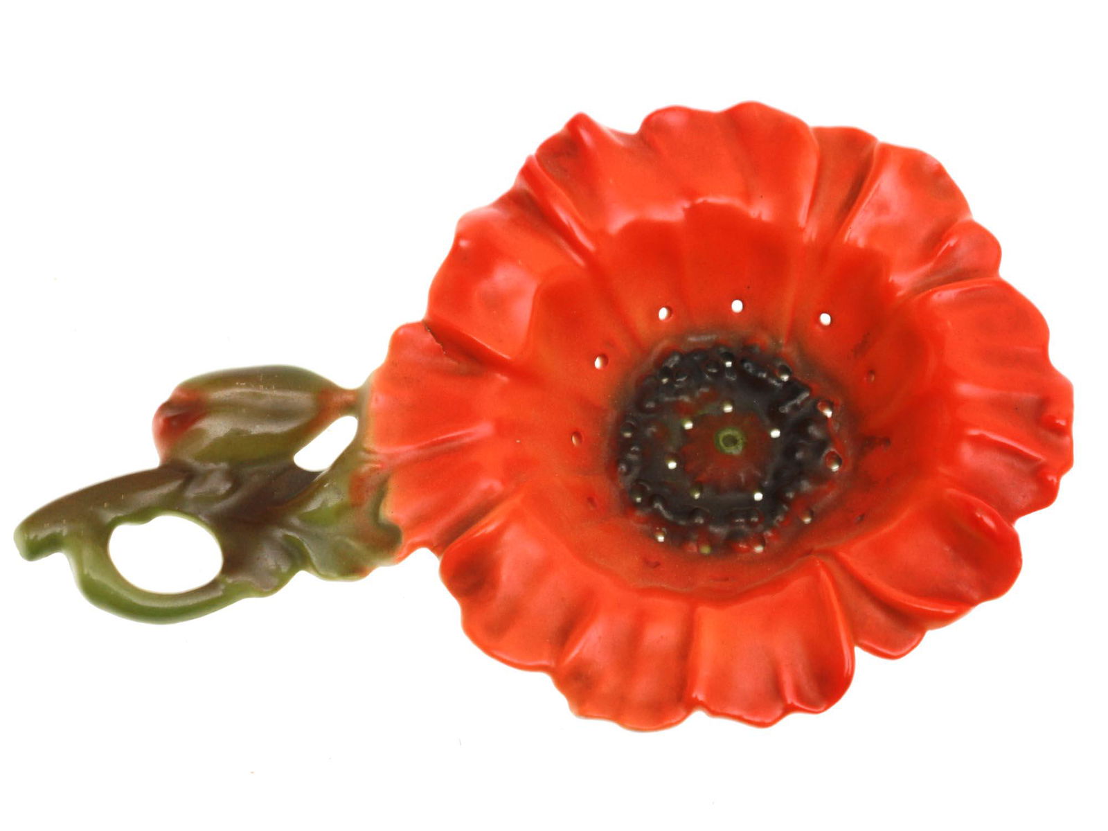 A VINTAGE ROYAL BAYREUTH PORCELAIN TEA STRAINER POPPY (1 of 2)