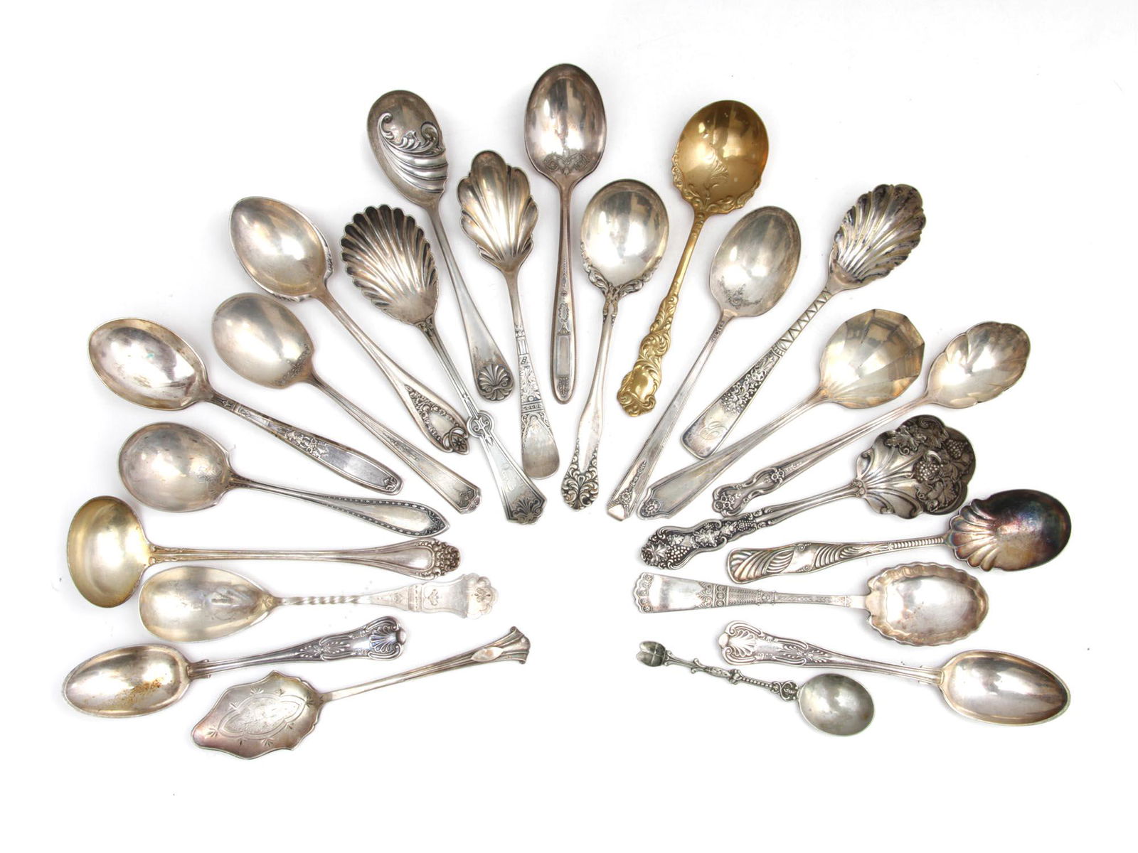 A SET OF ANTIQUE SILVER PLATED COLLECTIBLE SPOONS (1 of 4)