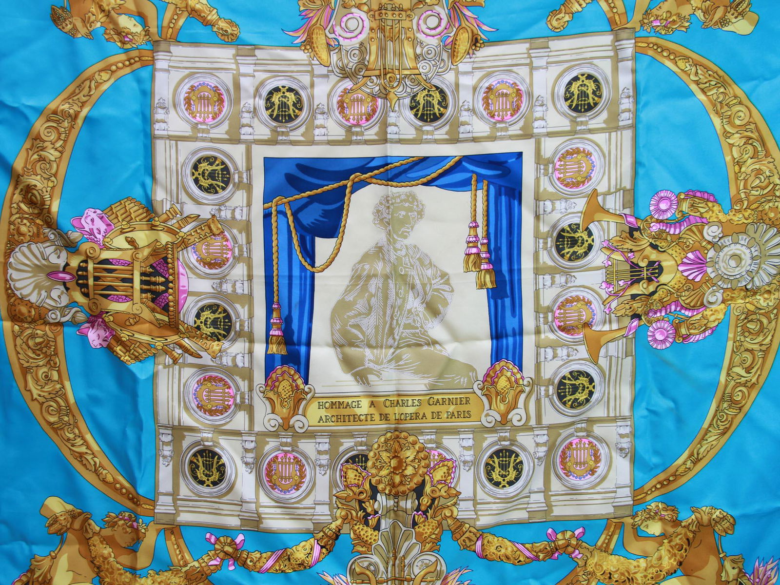 FRENCH HERMES SILK SCARF HOMMAGE CHARLES GARNIER (1 of 5)