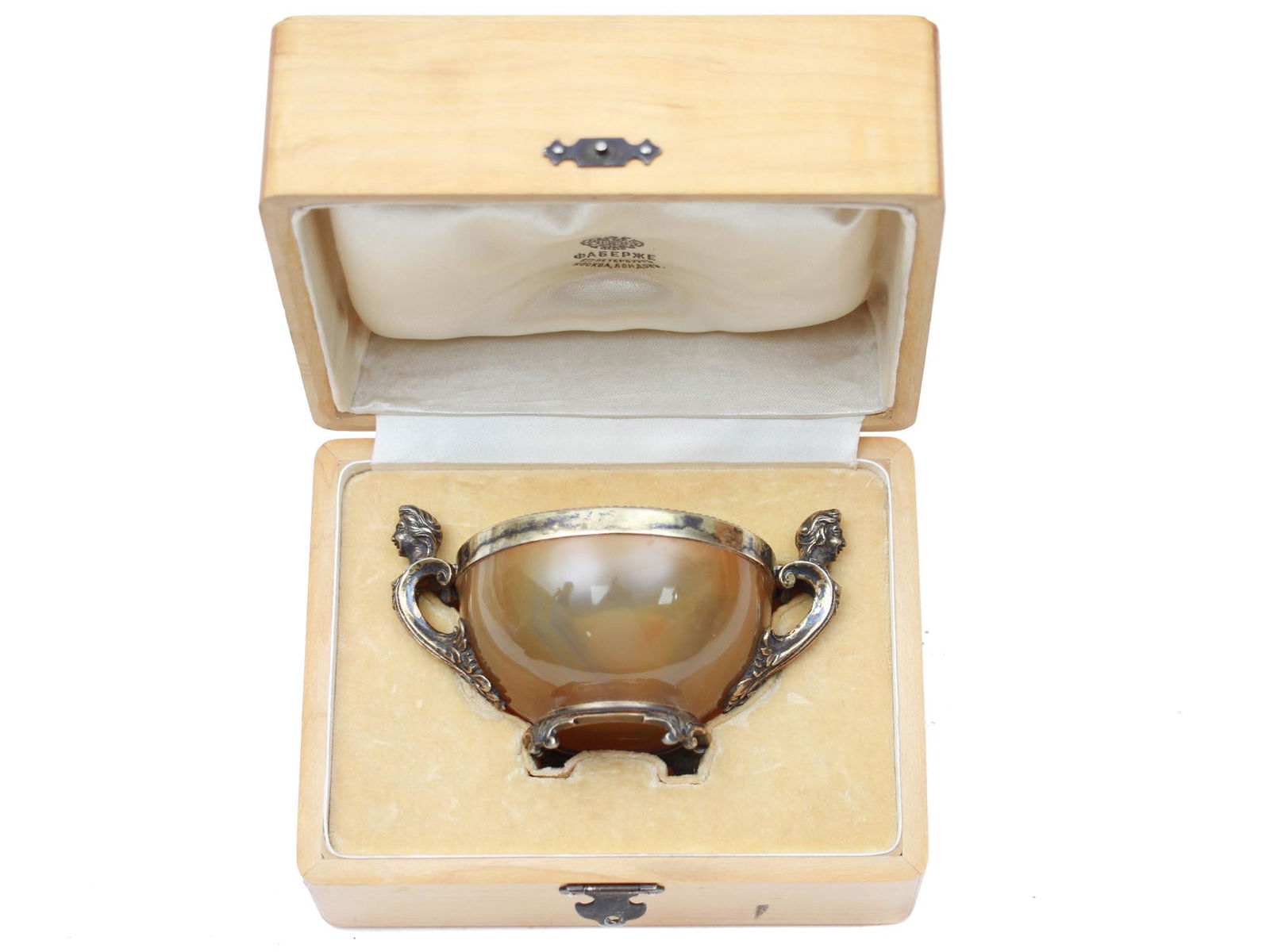 A RUSSIAN GILT SILVER AND AGATE VASE IN WOOD BOX (1 of 12)