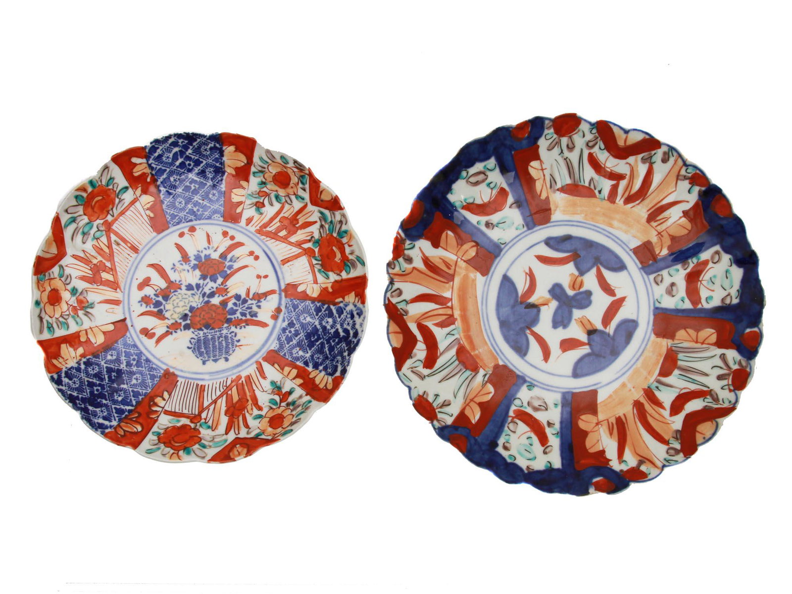 AN ANTIQUE JAPANESE MEIJI PERIOD PORCELAIN PLATES (1 of 5)