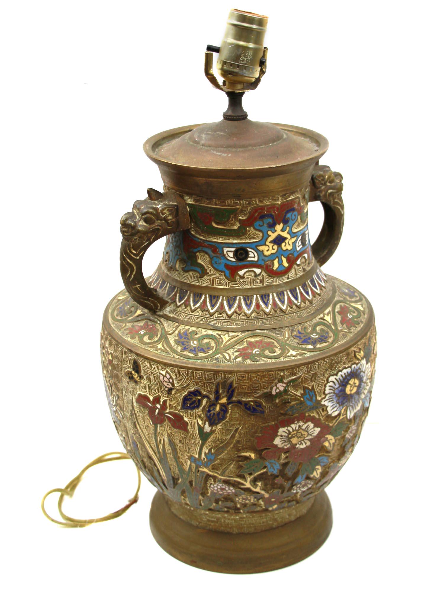 AN ANTIQUE JAPANESE BRONZE CLOISONNE ENAMEL LAMP (1 of 8)